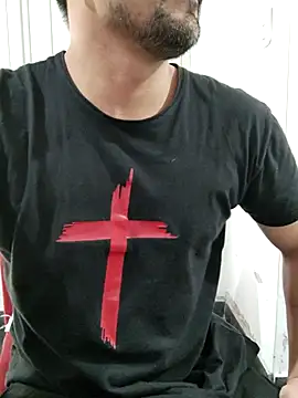 Snapshot of Bradd_32 chatting on September 21, 2025, 5:29 pm Bradd 32 online show from September 21, 2025, 5:29 pm