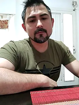 Snapshot of Bradd_32 chatting on September 29, 2025, 11:16 am Bradd 32 online show from September 29, 2025, 11:16 am