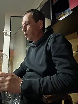 adiluci1 online show from March 23, 2026, 6:30 pm