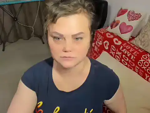 MildMature online show from December 12, 2024, 9:48 pm