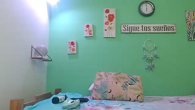 Snapshot of gatitasexygatitasexy chatting on October 5, 2025, 7:04 pm gatitasexygatitasexy online show from October 5, 2025, 7:04 pm