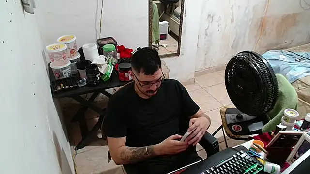 Leonino231 online show from December 20, 2025, 2:36 am