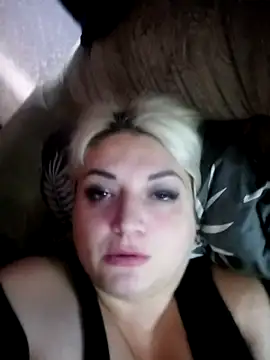 DianaCream online show from September 9, 2025, 7:18 am