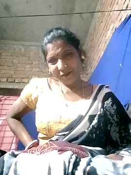 Snapshot of Savita992 chatting on January 18, 2026, 11:57 am Savita992 online show from January 18, 2026, 11:57 am