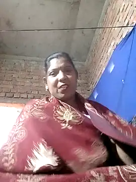 Snapshot of Savita992 chatting on January 17, 2026, 6:28 am Savita992 online show from January 17, 2026, 6:28 am