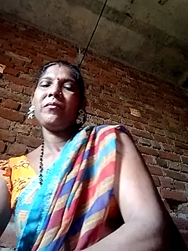 Snapshot of Savita992 chatting on September 27, 2025, 4:29 am Savita992 online show from September 27, 2025, 4:29 am