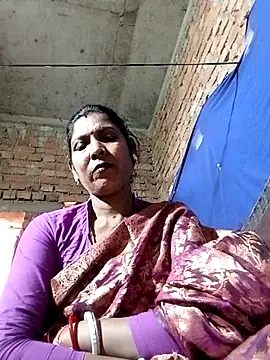 Snapshot of Savita992 chatting on February 15, 2026, 7:42 am Savita992 online show from February 15, 2026, 7:42 am