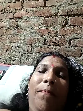 Snapshot of Savita992 chatting on September 21, 2025, 5:29 pm Savita992 online show from September 21, 2025, 5:29 pm