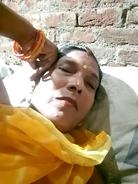 Snapshot of Savita992 chatting on September 20, 2025, 4:56 pm Savita992 online show from September 20, 2025, 4:56 pm