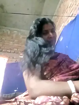 Snapshot of Savita992 chatting on February 20, 2026, 9:11 am Savita992 online show from February 20, 2026, 9:11 am