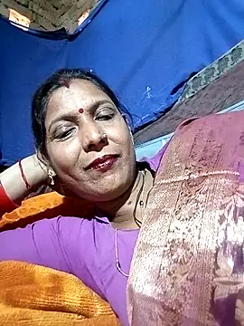 Snapshot of Savita992 chatting on February 15, 2026, 7:51 am Savita992 online show from February 15, 2026, 7:51 am