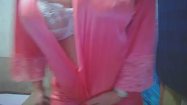 VicunaCool online show from November 21, 2025, 1:43 pm