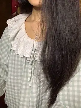 Snapshot of Nhinhi18 chatting on October 23, 2025, 3:10 pm Nhinhi18 online show from October 23, 2025, 3:10 pm