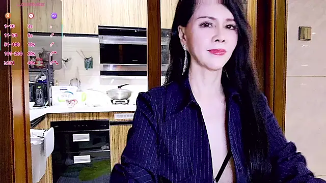 xinxinbabe online show from September 28, 2025, 10:44 am