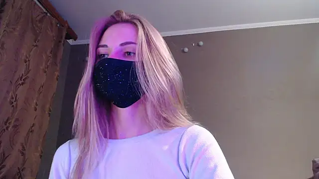 Iris lave online show from September 26, 2025, 4:14 pm