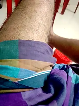 hackyourpussyxh online show from June 26, 2026, 7:31 pm