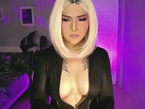 LeticiaWilliams online show from October 1, 2025, 6:45 pm