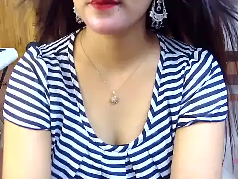 Snapshot of Obonti_2000 chatting on September 15, 2025, 11:49 pm Obonti 2000 online show from September 15, 2025, 11:49 pm