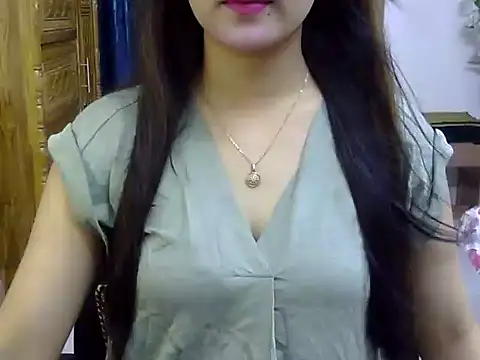 Snapshot of Obonti_2000 chatting on October 12, 2025, 4:41 pm Obonti 2000 online show from October 12, 2025, 4:41 pm