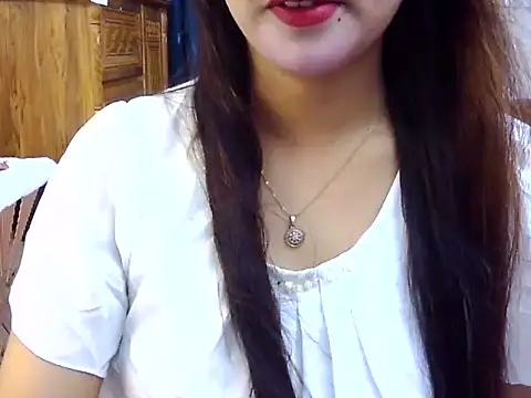 Snapshot of Obonti_2000 chatting on September 19, 2025, 11:47 am Obonti 2000 online show from September 19, 2025, 11:47 am