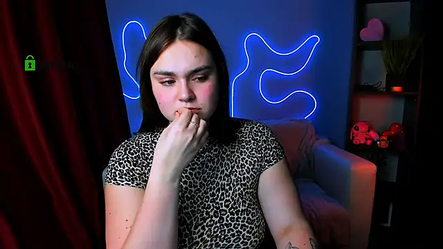 Snapshot of lorraine_carter chatting on October 24, 2025, 4:28 pm lorraine carter online show from October 24, 2025, 4:28 pm