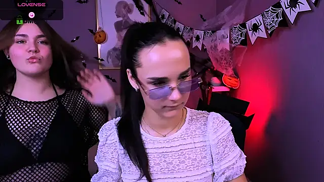 Snapshot of lorraine_carter chatting on October 23, 2025, 8:07 pm lorraine carter online show from October 23, 2025, 8:07 pm