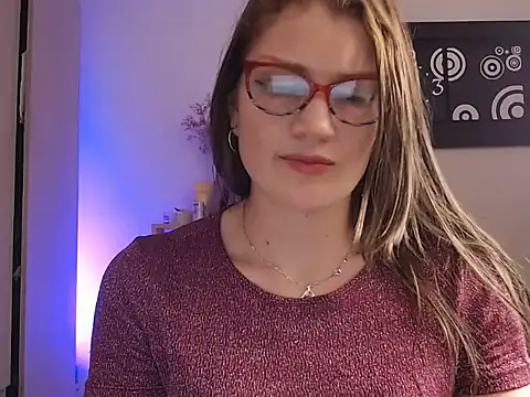 Camila-ventura online show from November 30, 2025, 6:09 pm