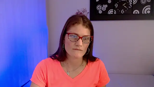 Camila-ventura online show from February 1, 2026, 7:12 pm