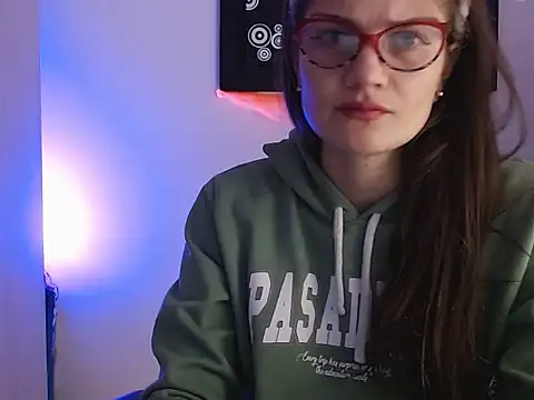 Snapshot of Camila-ventura chatting on November 1, 2025, 2:22 pm Camila-ventura online show from November 1, 2025, 2:22 pm