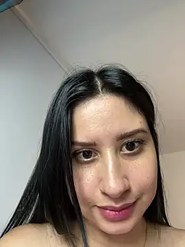 lucy grey25 online show from March 17, 2026, 8:23 pm