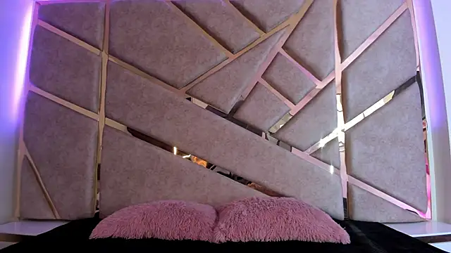 Zafiro claire online show from September 25, 2025, 6:47 pm