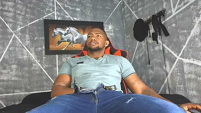 big blackmen19 online show from May 21, 2026, 1:52 pm