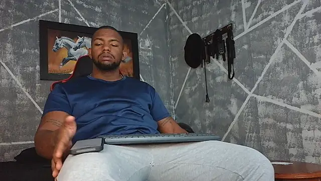 big blackmen19 online show from March 3, 2026, 2:02 pm