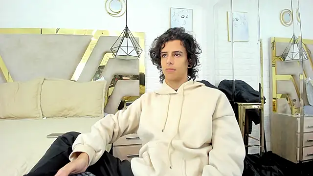 Ibratxandy online show from November 16, 2025, 11:59 am