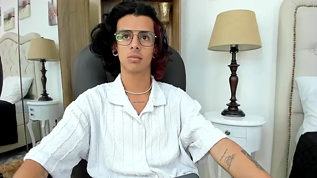 Ibratxandy online show from February 14, 2026, 7:03 pm