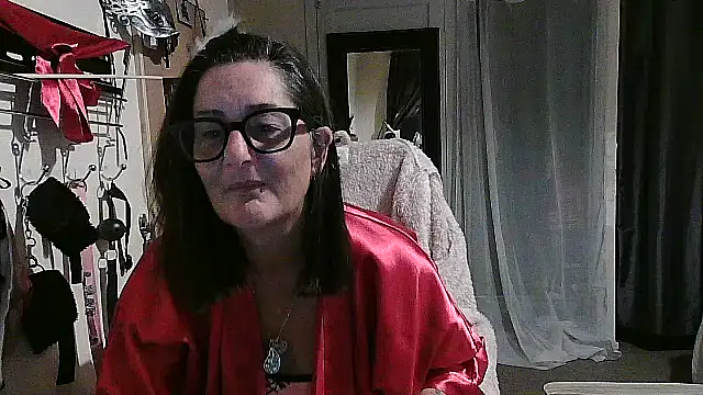 Snapshot of Mistress-Ivy51 chatting on October 16, 2025, 5:38 am Mistress-Ivy51 online show from October 16, 2025, 5:38 am
