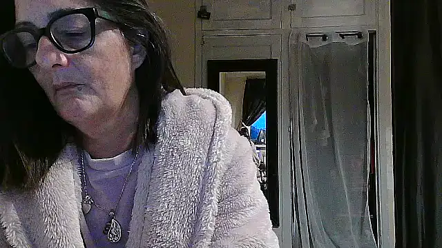 Snapshot of Mistress-Ivy51 chatting on October 13, 2025, 6:15 am Mistress-Ivy51 online show from October 13, 2025, 6:15 am