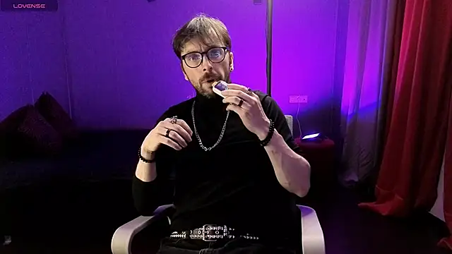 adam  campbell online show from September 12, 2025, 5:24 pm
