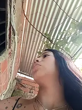 Snapshot of Rous-squir chatting on October 21, 2025, 12:48 pm Rous-squir online show from October 21, 2025, 12:48 pm