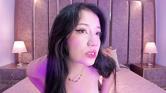 Snapshot of BarbieMonet chatting on February 24, 2026, 8:31 pm BarbieMonet online show from February 24, 2026, 8:31 pm