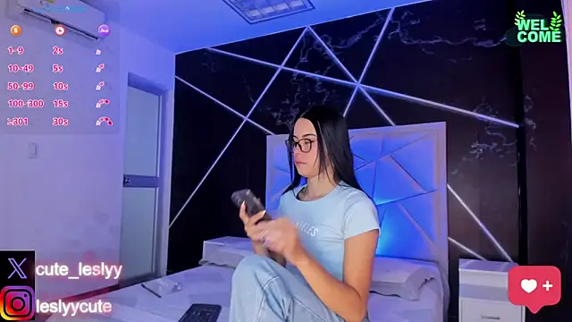 Snapshot of lesly_cutee chatting on February 2, 2026, 12:37 pm lesly cutee online show from February 2, 2026, 12:37 pm