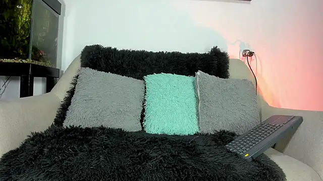 Snapshot of teo_saenz chatting on October 8, 2025, 9:44 am teo saenz online show from October 8, 2025, 9:44 am