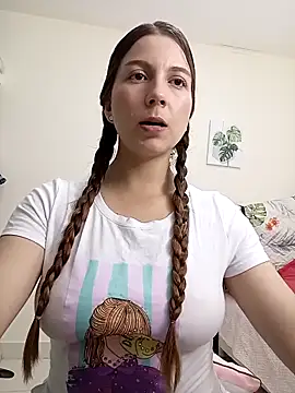 Snapshot of Arianna_Moss chatting on February 7, 2026, 1:57 am Arianna Moss online show from February 7, 2026, 1:57 am