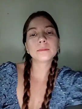 Arianna Moss online show from October 23, 2025, 4:11 am