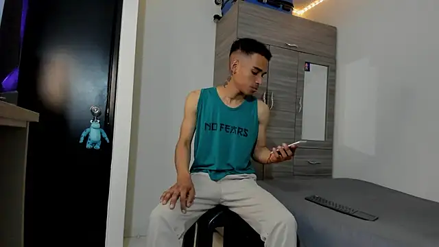 Snapshot of kenan_2601 chatting on September 28, 2025, 8:27 pm kenan 2601 online show from September 28, 2025, 8:27 pm