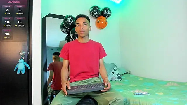 Snapshot of kenan_2601 chatting on October 7, 2025, 2:01 am kenan 2601 online show from October 7, 2025, 2:01 am