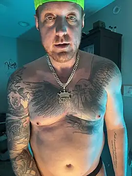 Snapshot of CloudyKingG chatting on July 2, 2026, 12:11 am CloudyKingG online show from July 2, 2026, 12:11 am
