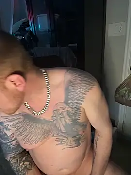 CloudyKingG online show from April 22, 2026, 10:49 pm