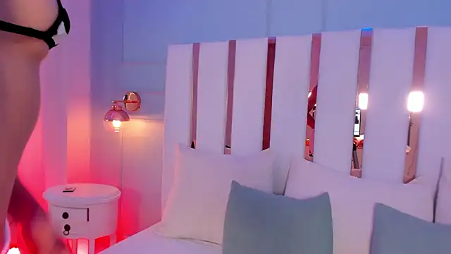 Snapshot of selene_phmoon chatting on October 6, 2025, 12:45 am selene phmoon online show from October 6, 2025, 12:45 am