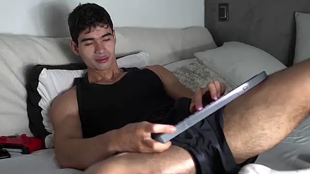 Snapshot of joesteel chatting on October 26, 2025, 7:58 pm joesteel online show from October 26, 2025, 7:58 pm